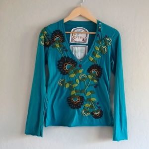 Johnny Was Joystick Embroidered V Neck Flare Sleeve Top in Teal Blue Size Small